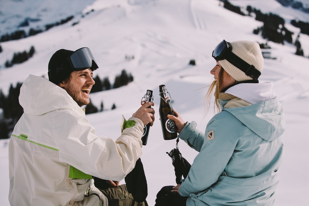 Hox Chalet drinks on the slope